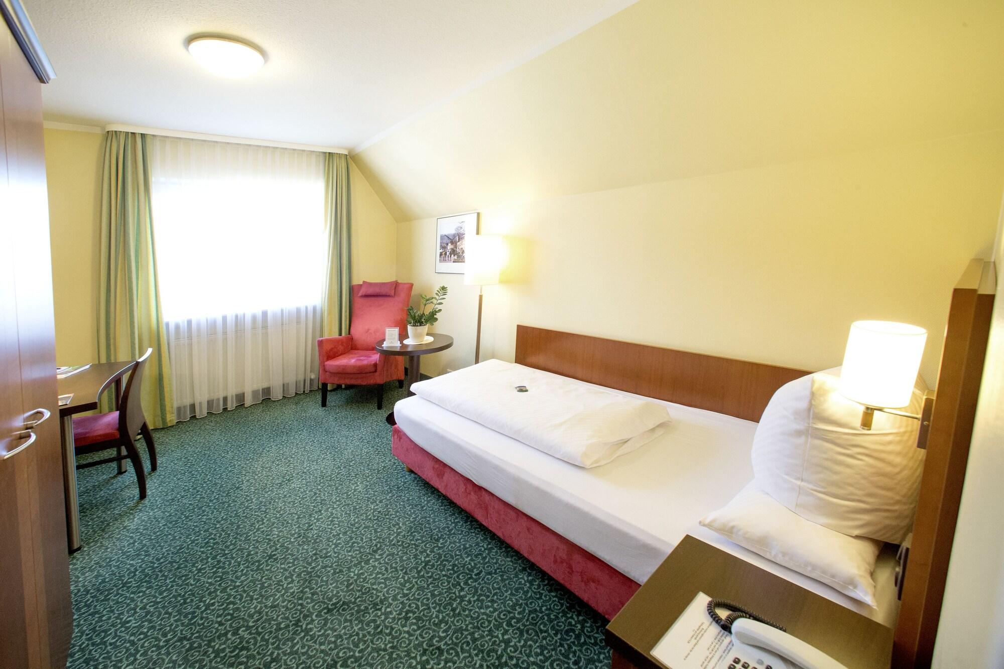 Hotel Weisses Lamm فيتسوخهيم المظهر الخارجي الصورة